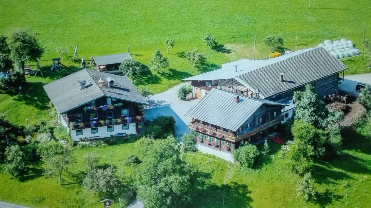 Vordersattlegghofhuette Villa Huttau ภายนอก รูปภาพ